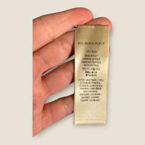 Burberry Women's Floral Multicolor Rectangle Scarf with Fringe - Picture 3 of 4